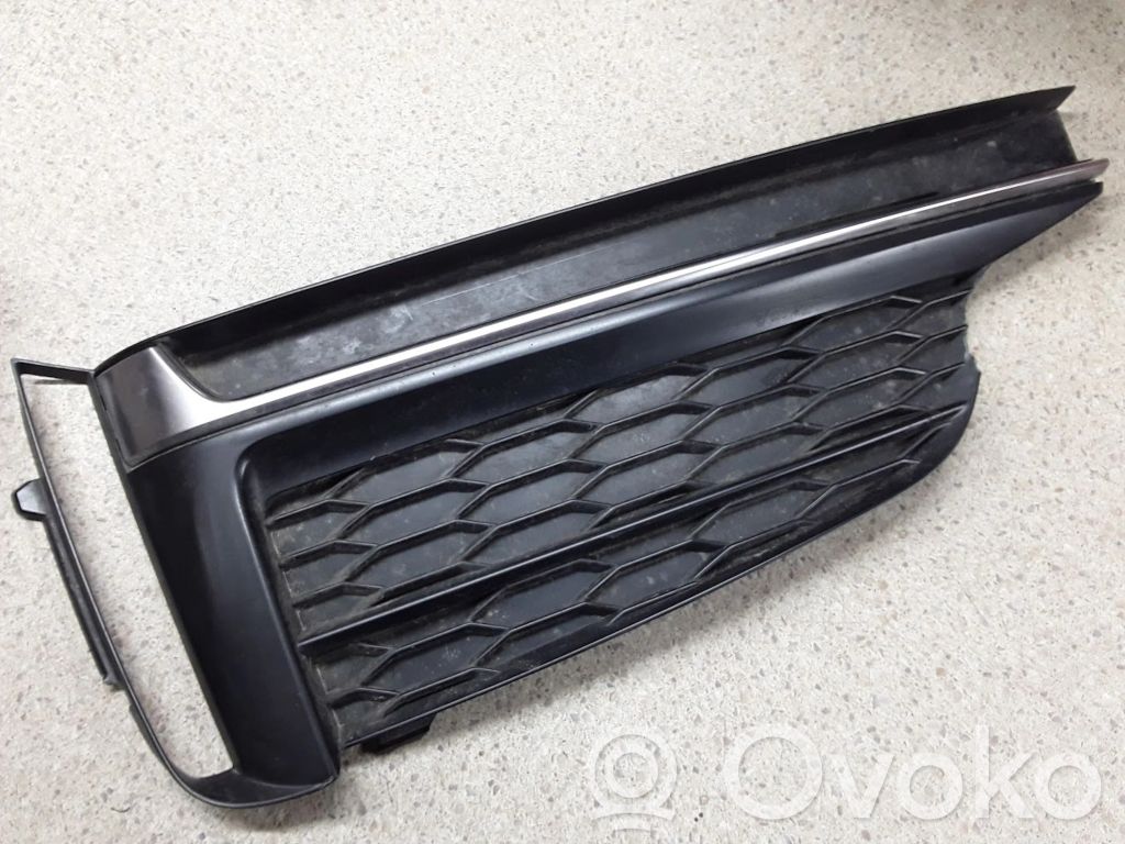 Audi A5 Rejilla inferior del parachoques delantero 