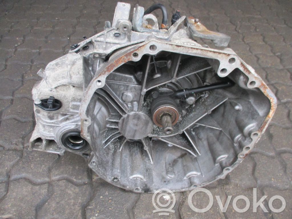 Nissan Qashqai Manualna 6-biegowa skrzynia biegów 