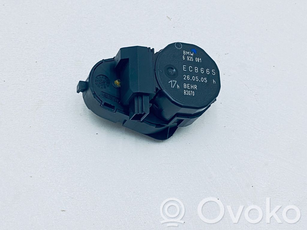 BMW 7 E65 E66 Двигатель задвижки потока воздуха 