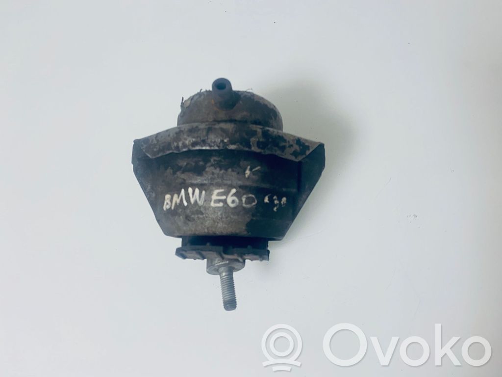 BMW 5 E60 E61 Engine mount bracket 