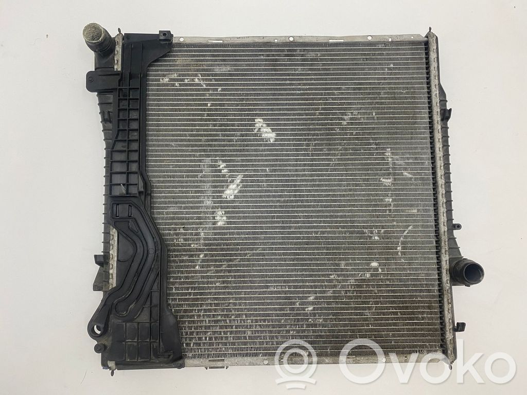 BMW X5 E53 Aušinimo skysčio radiatorius 