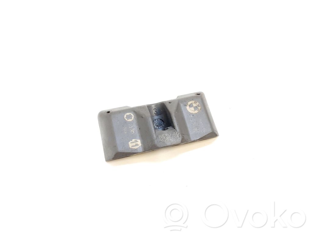 Tire pressure sensor   8378682
