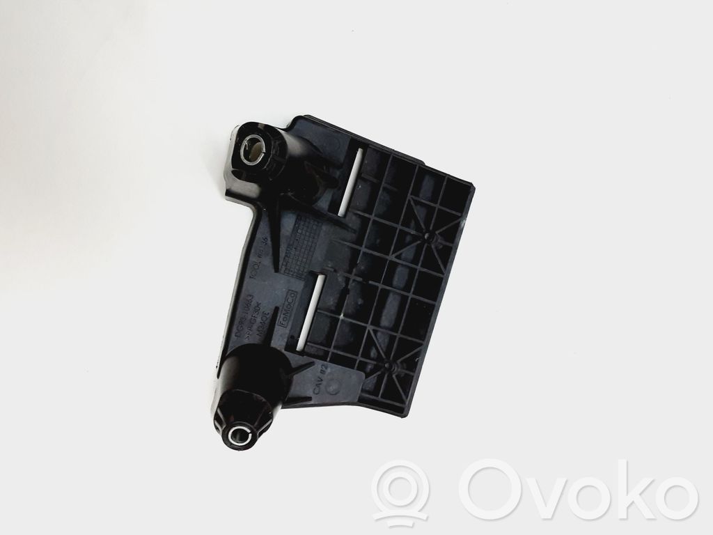 Ford Fusion II Support batterie 