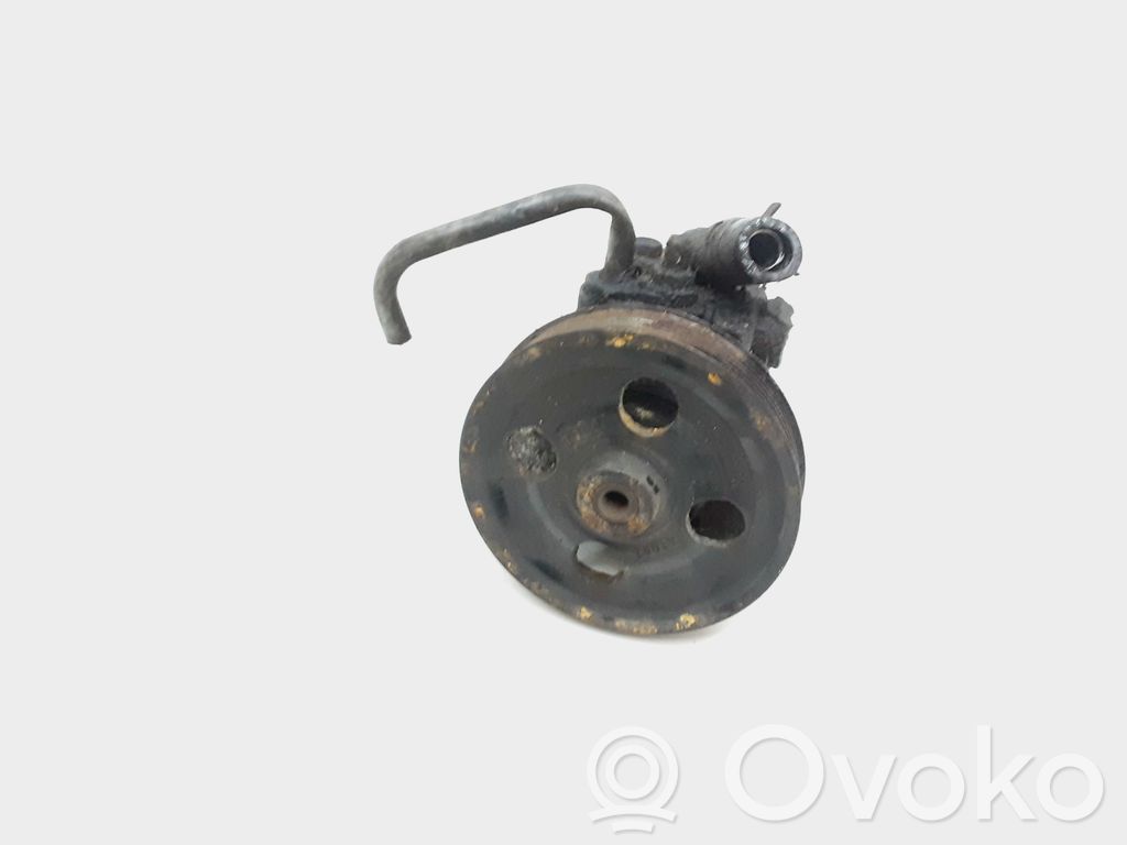 Ford Mondeo MK IV Ohjaustehostimen pumppu 
