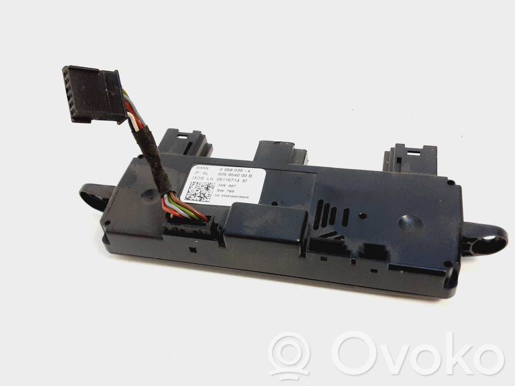 Other control units/modules   6958039