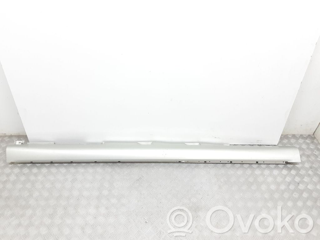 Toyota Corolla Verso AR10 Slenkstis 