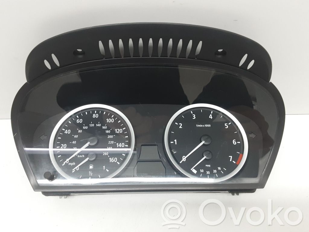 BMW 5 E60 E61 Nopeusmittari (mittaristo) 