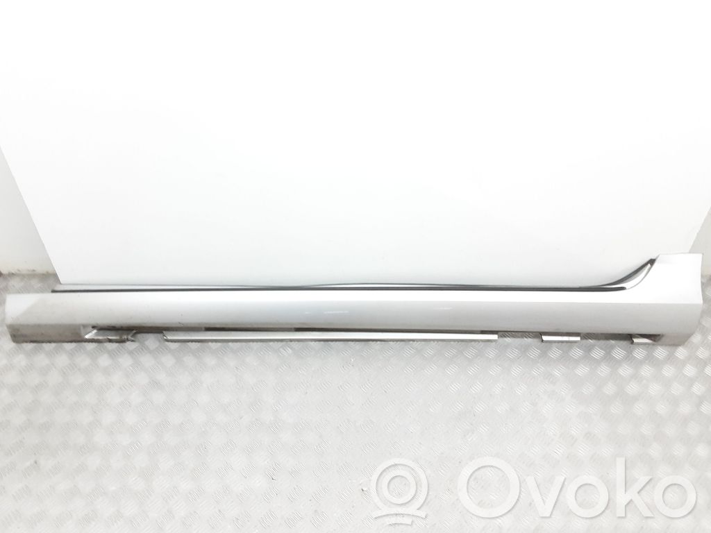 Volvo V60 Sill 
