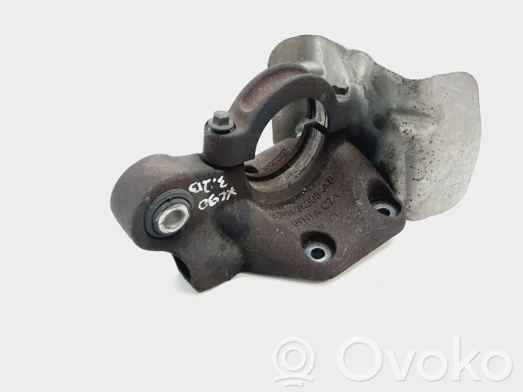 Volvo XC90 Driveshaft support bearing bracket 