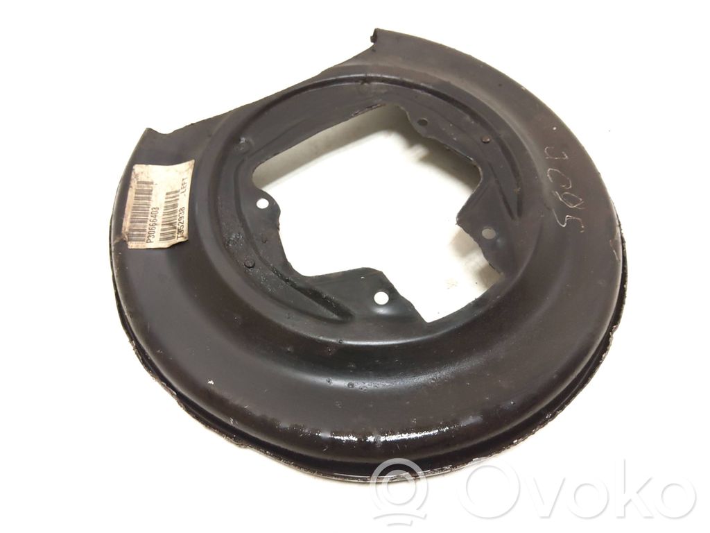 Volvo S60 Guardapolvo del disco de freno trasero 