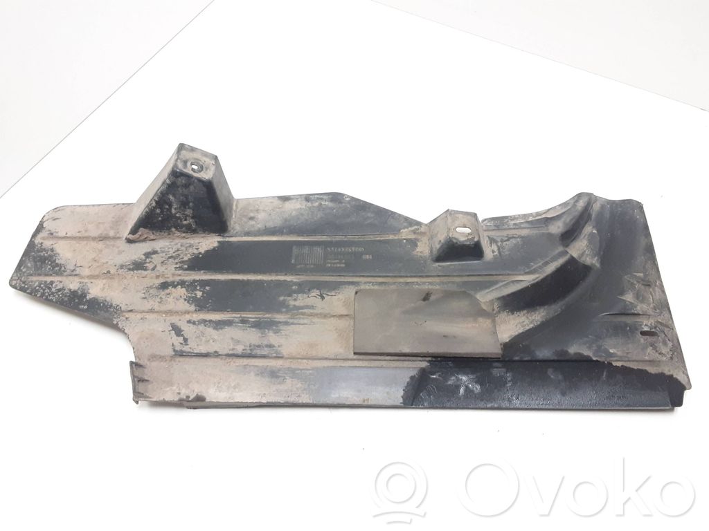 Volvo V50 Engine splash shield/under tray 