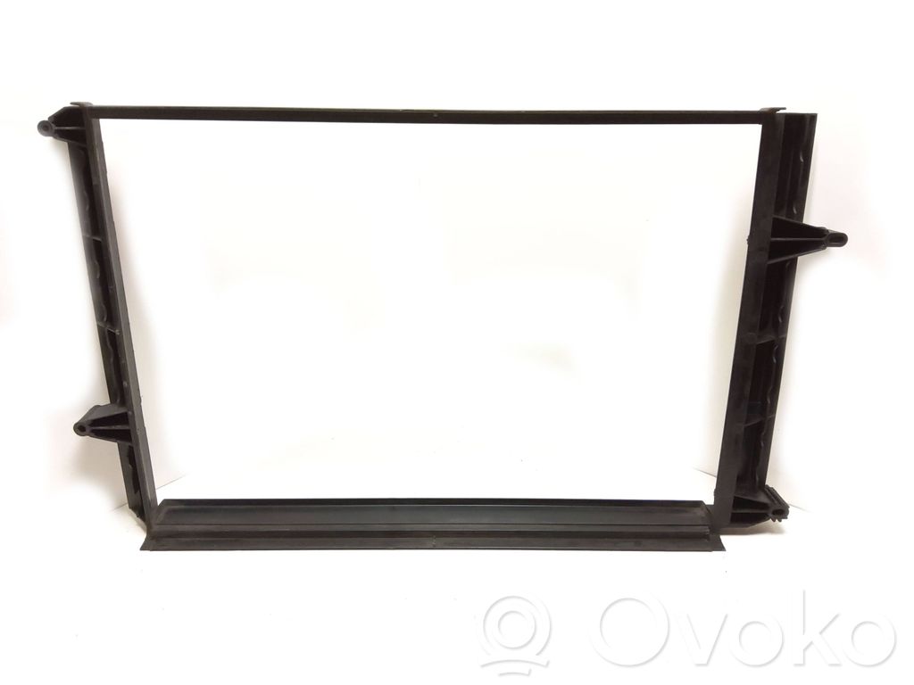 Volvo S60 Radiator trim 