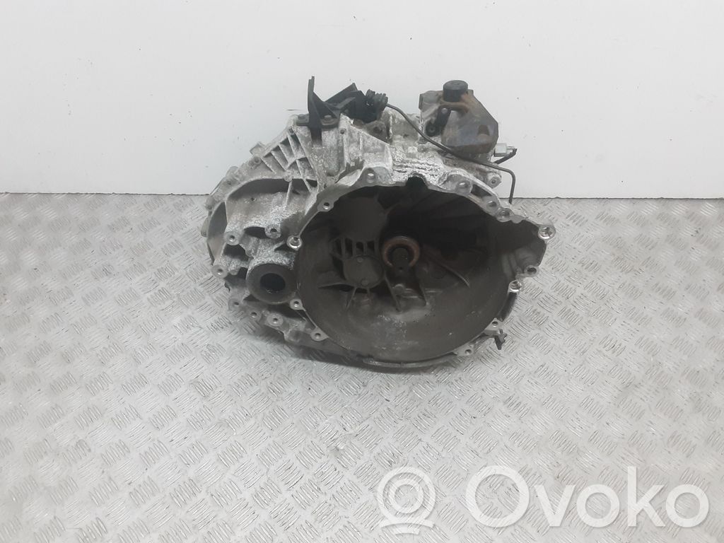 Volvo S60 Manual 6 speed gearbox 
