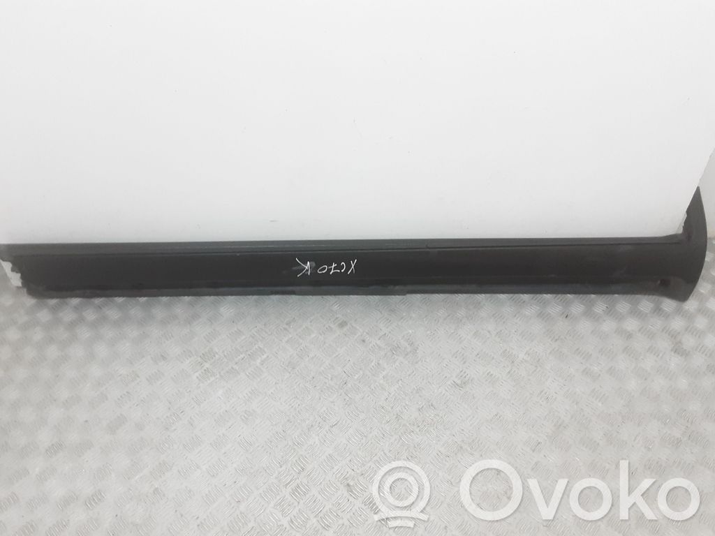Volvo V70 Sill 