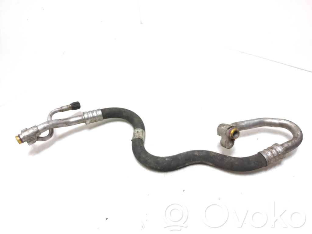 BMW 1 E81 E87 Air conditioning (A/C) pipe/hose 
