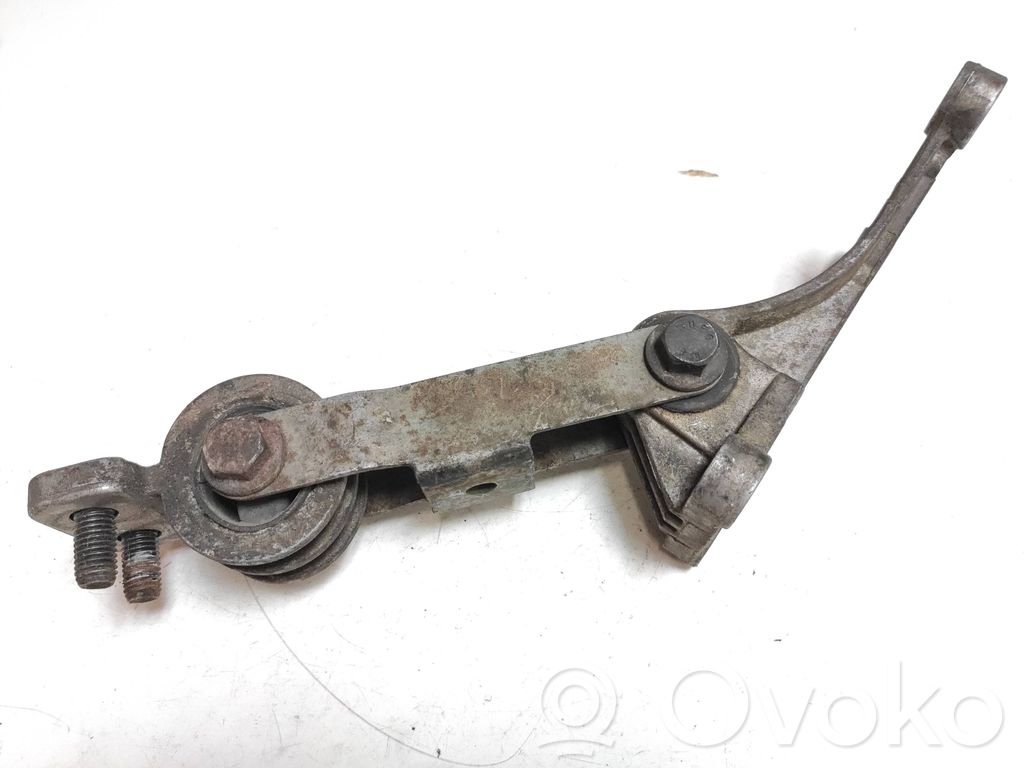 Volvo XC90 Gearbox mount 