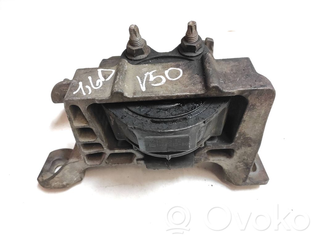 Volvo V50 Engine mount bracket 