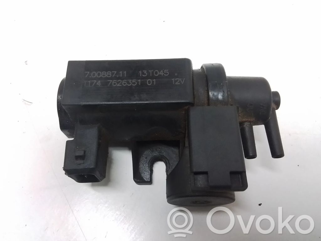 BMW 7 F01 F02 F03 F04 Turbo solenoid valve 