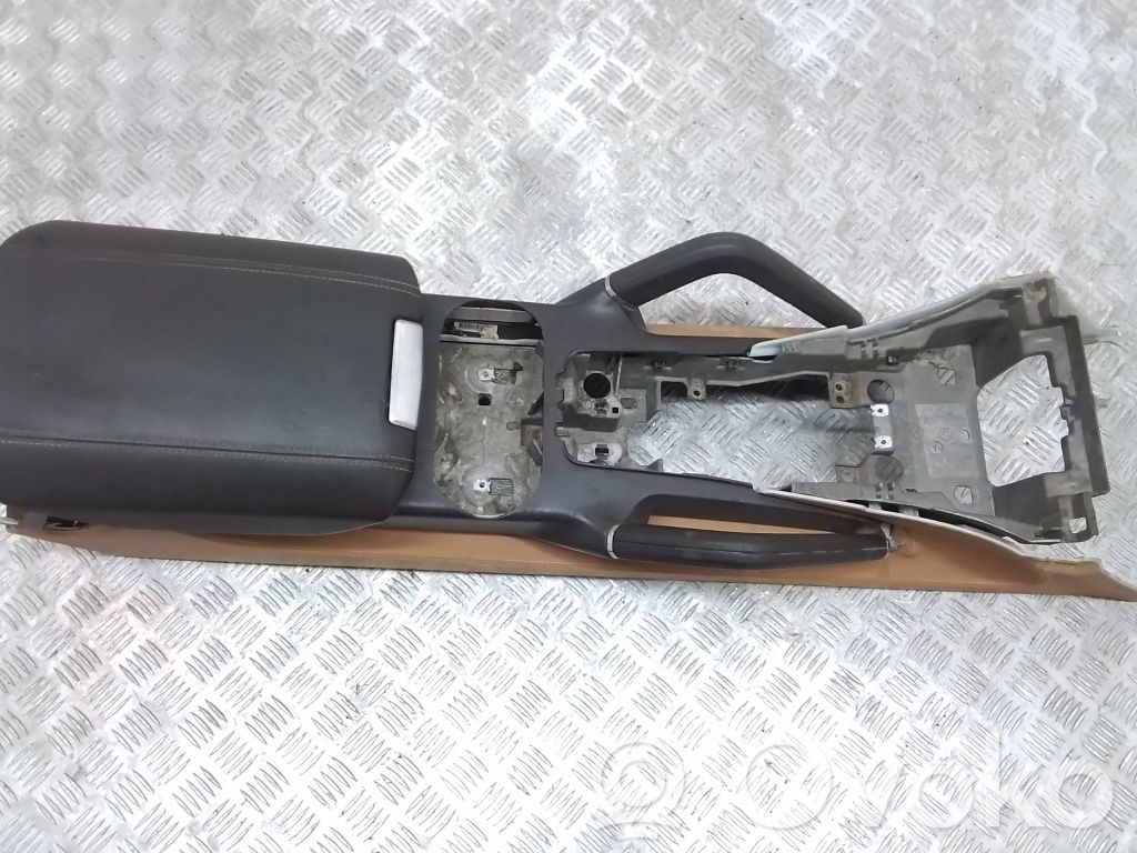 Porsche Cayenne (92A) Cotieră 