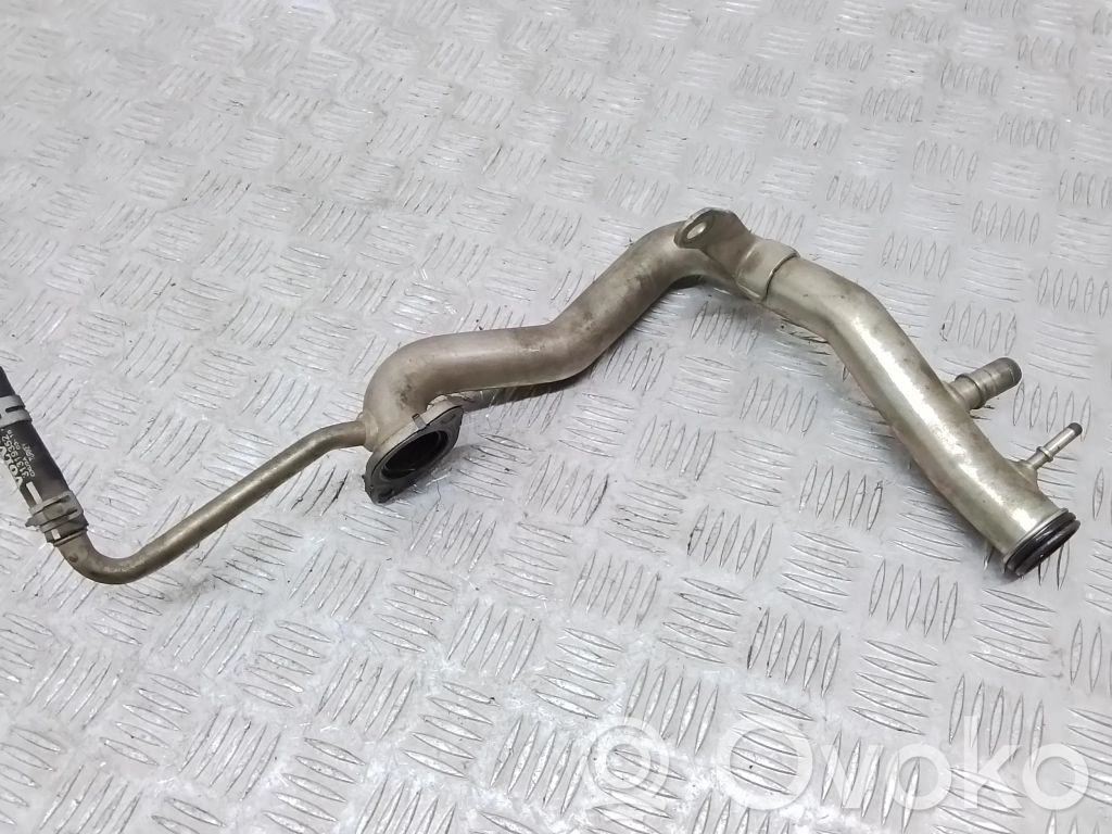 Volvo XC60 Engine coolant pipe/hose 