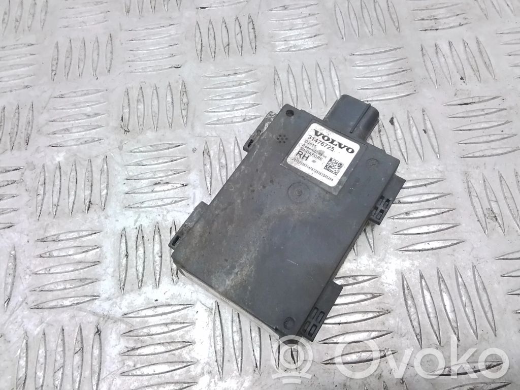 Volvo S90, V90 Blind spot module 