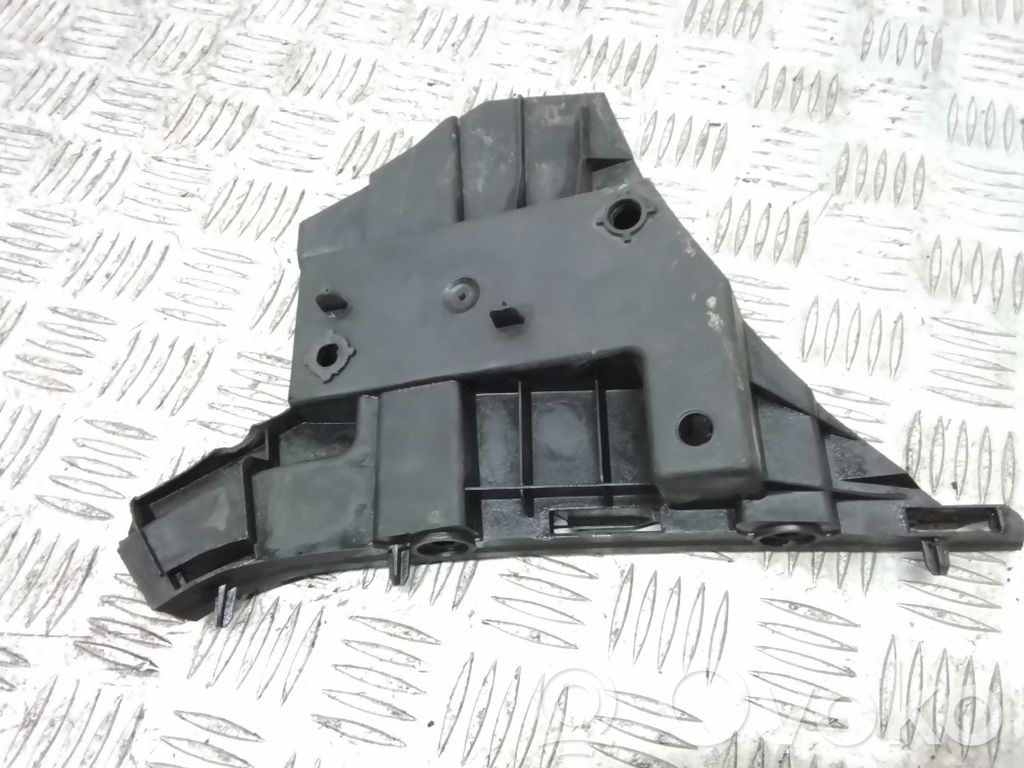 Volvo S80 Front bumper mounting bracket 