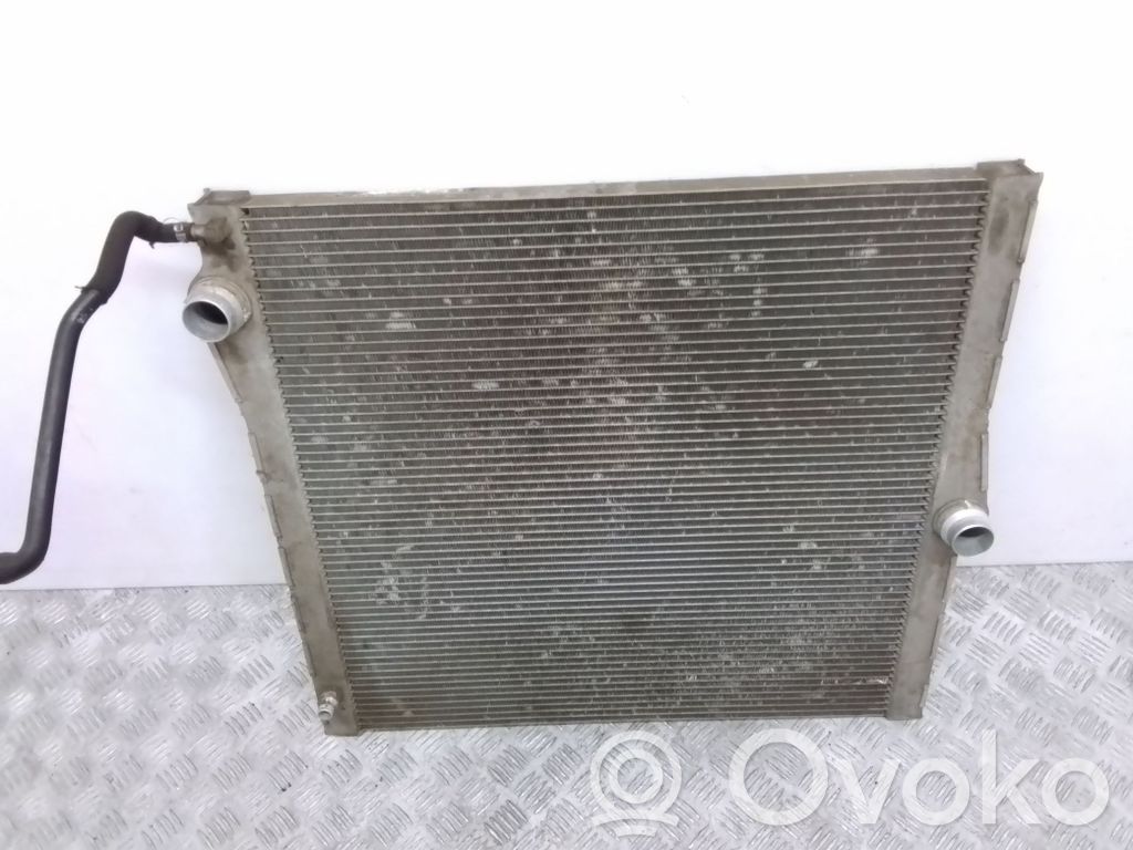 BMW X5 E70 Aušinimo skysčio radiatorius 