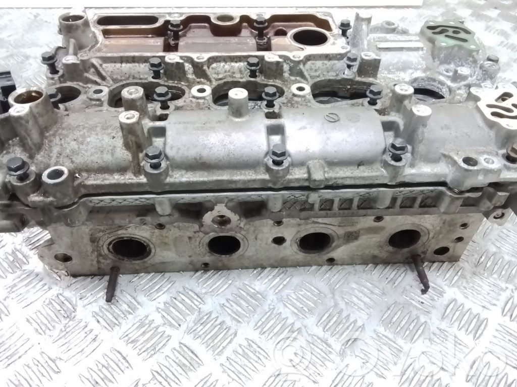 Volvo S90, V90 Engine head 