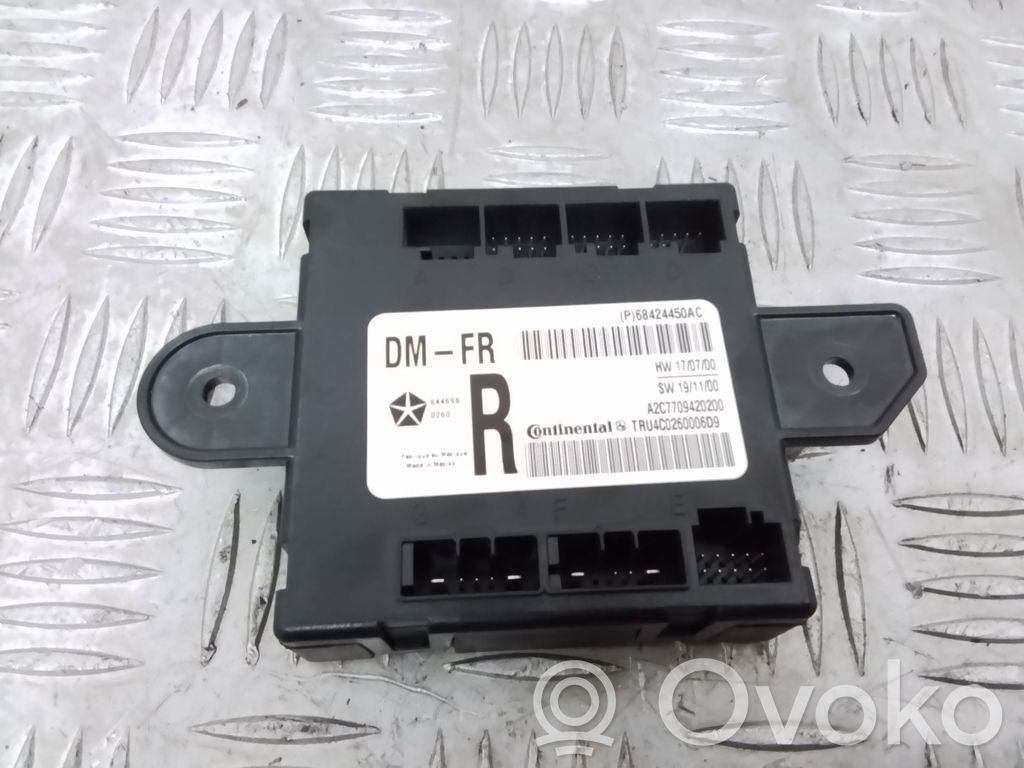 Chrysler Pacifica Door control unit/module 