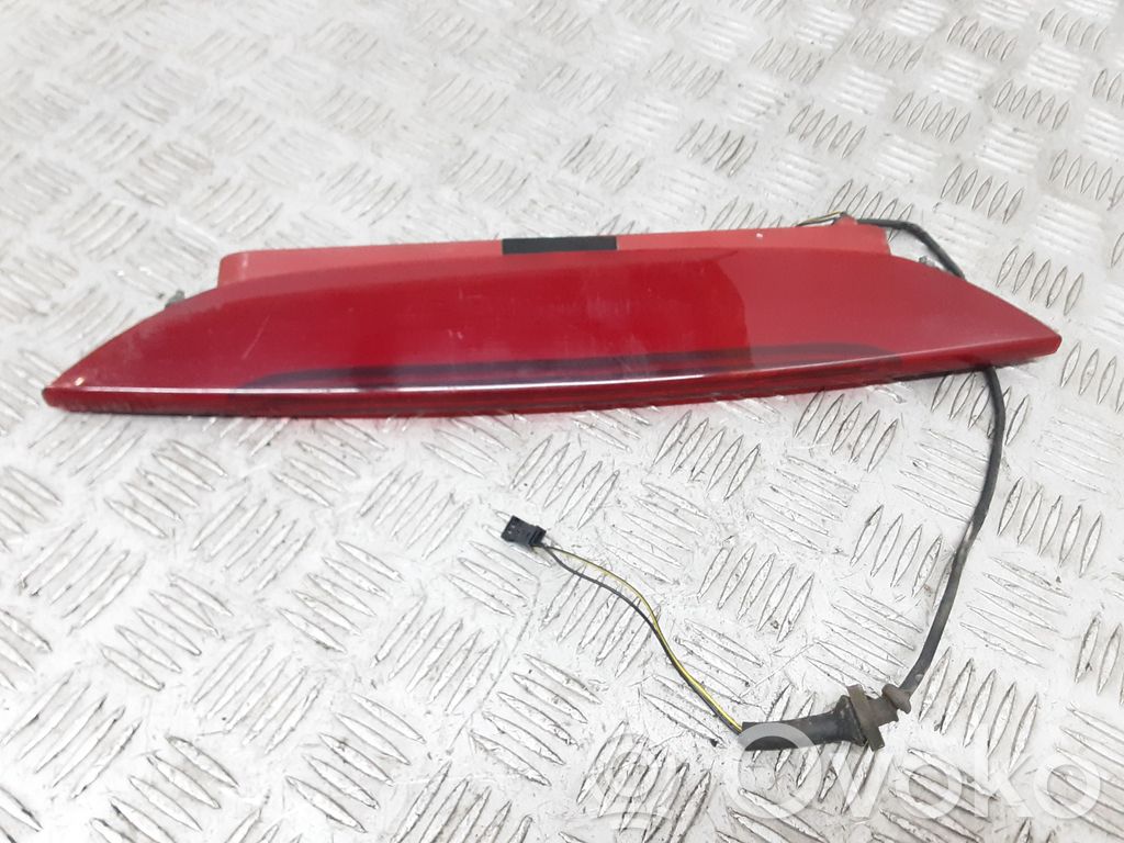 Volvo V60 Third/center stoplight 