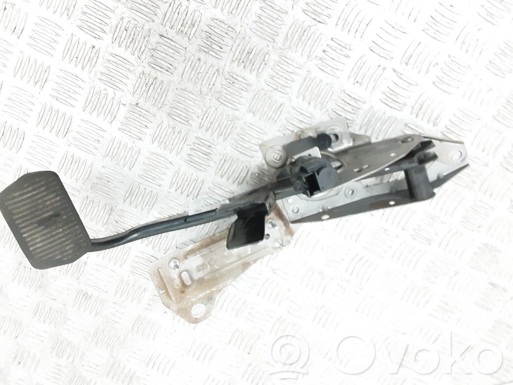 Jarrupoljin   30714998