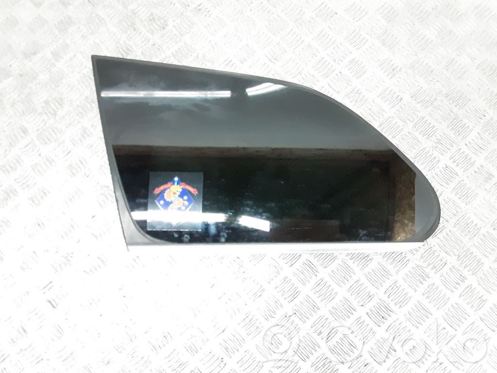 Volvo XC60 Rear side window 