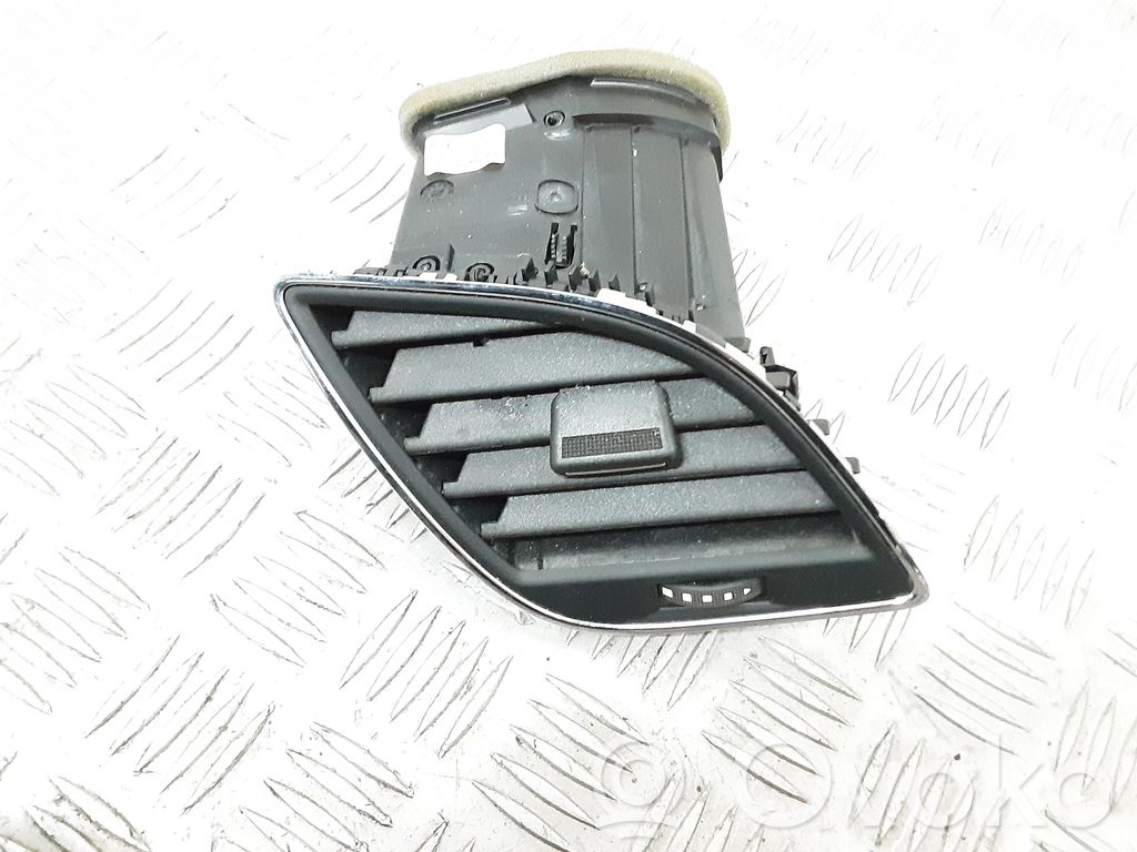 Seat Leon (5F) Moldura protectora de la rejilla de ventilación lateral del panel 