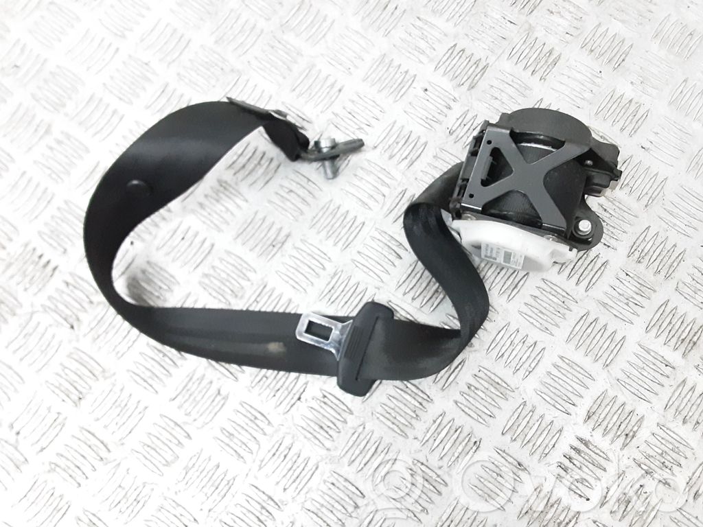 Audi Q3 8U Cinturón trasero 