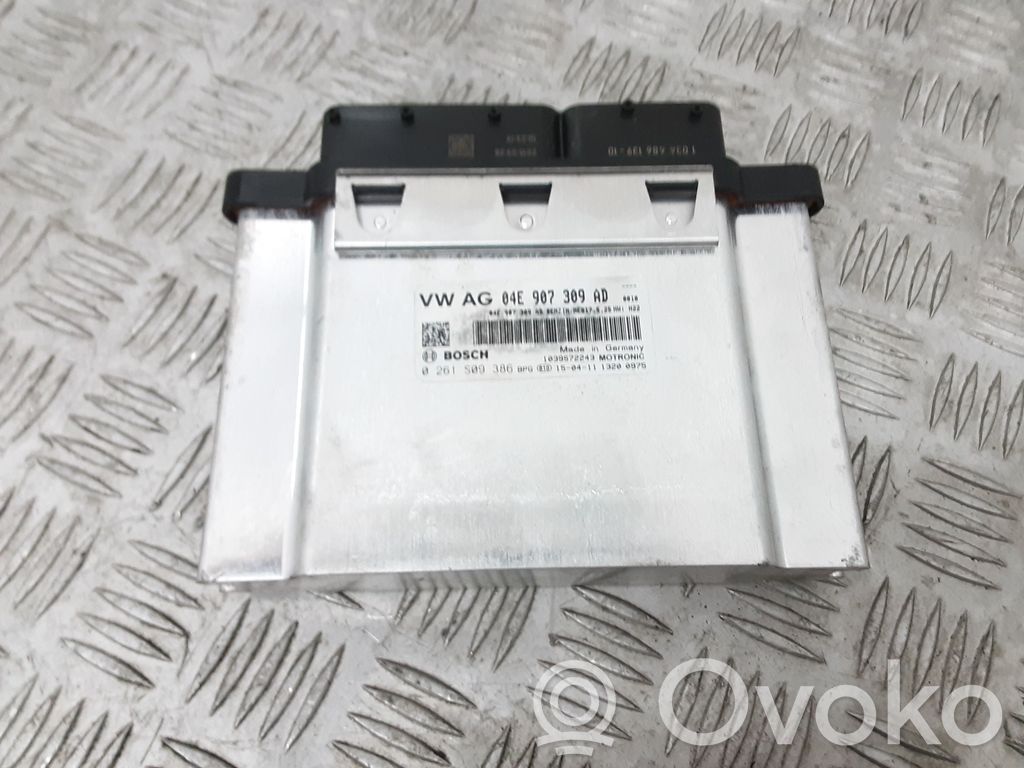 Audi Q3 8U Engine control unit/module 