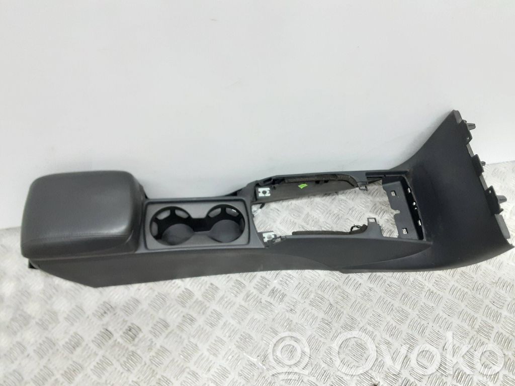Volvo V50 Armrest 