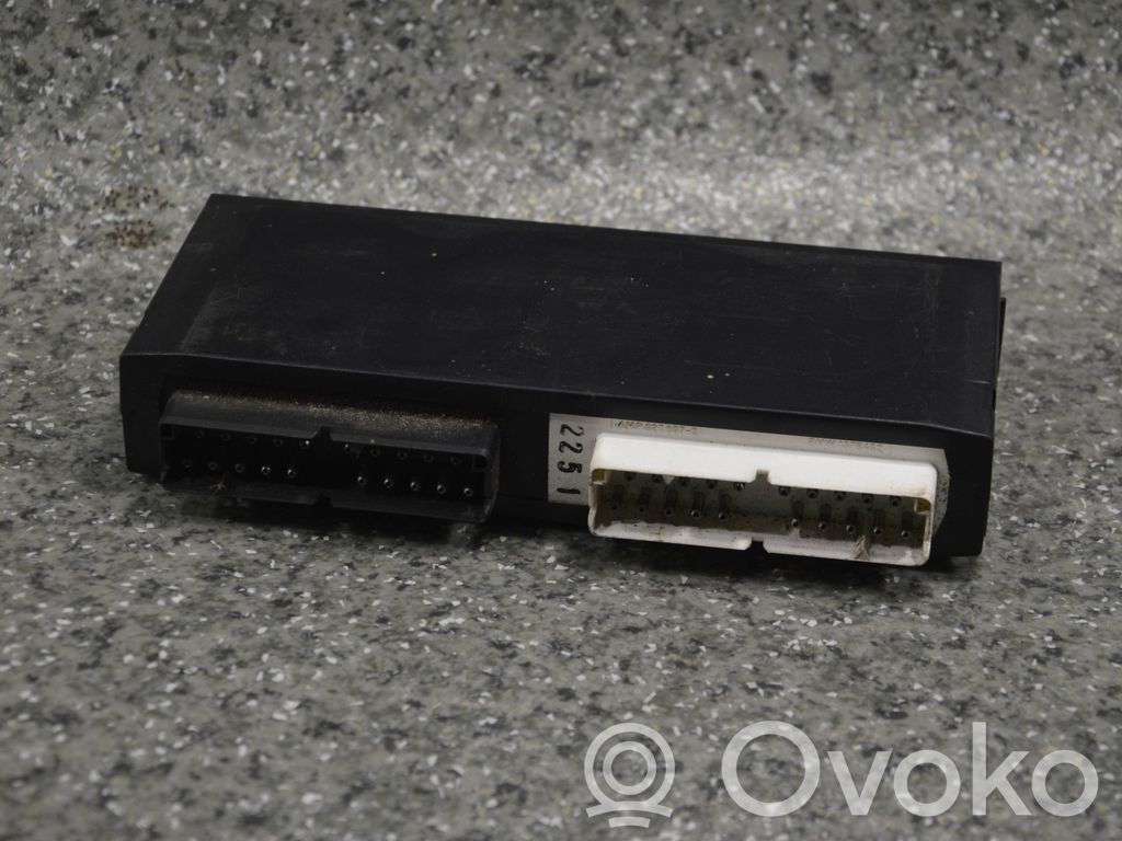 BMW 5 E34 Muut ohjainlaitteet/moduulit 