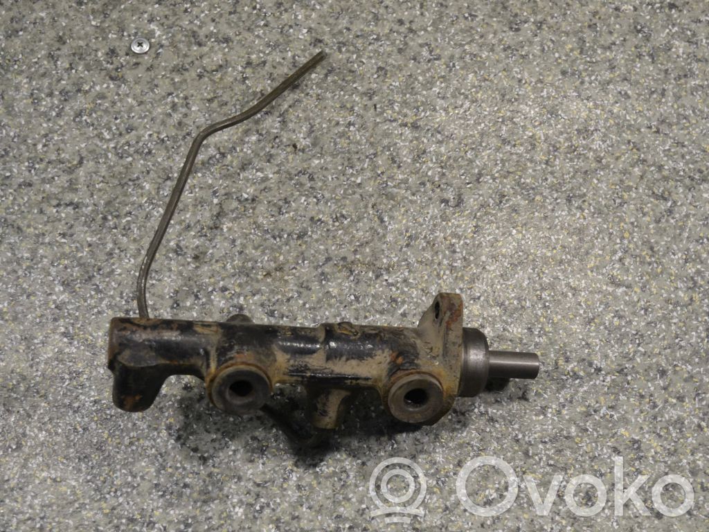 BMW 3 E30 Kytkimen pääsylinteri 