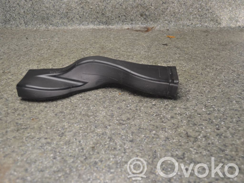 BMW 7 E65 E66 Conductă aer cabină 
