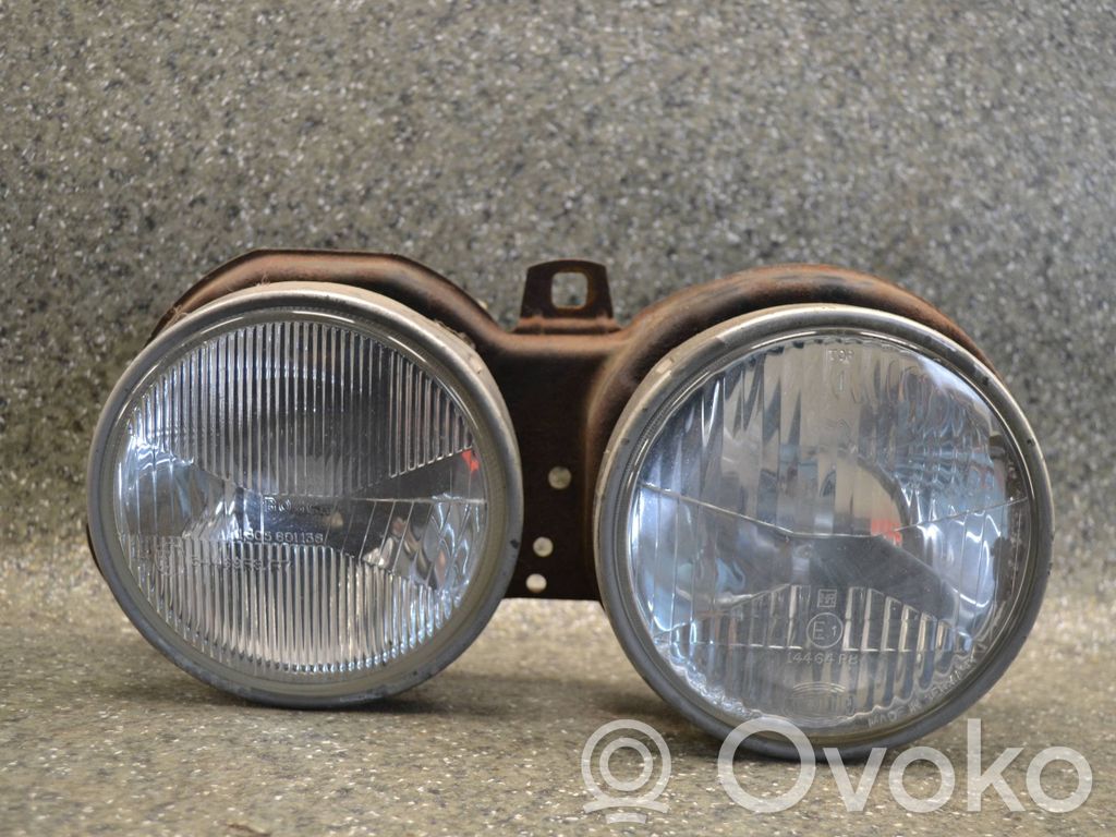 Scheinwerfer   1305601138