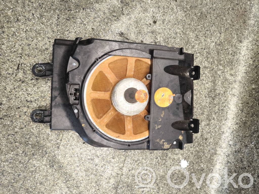 Subwoofer   6907652