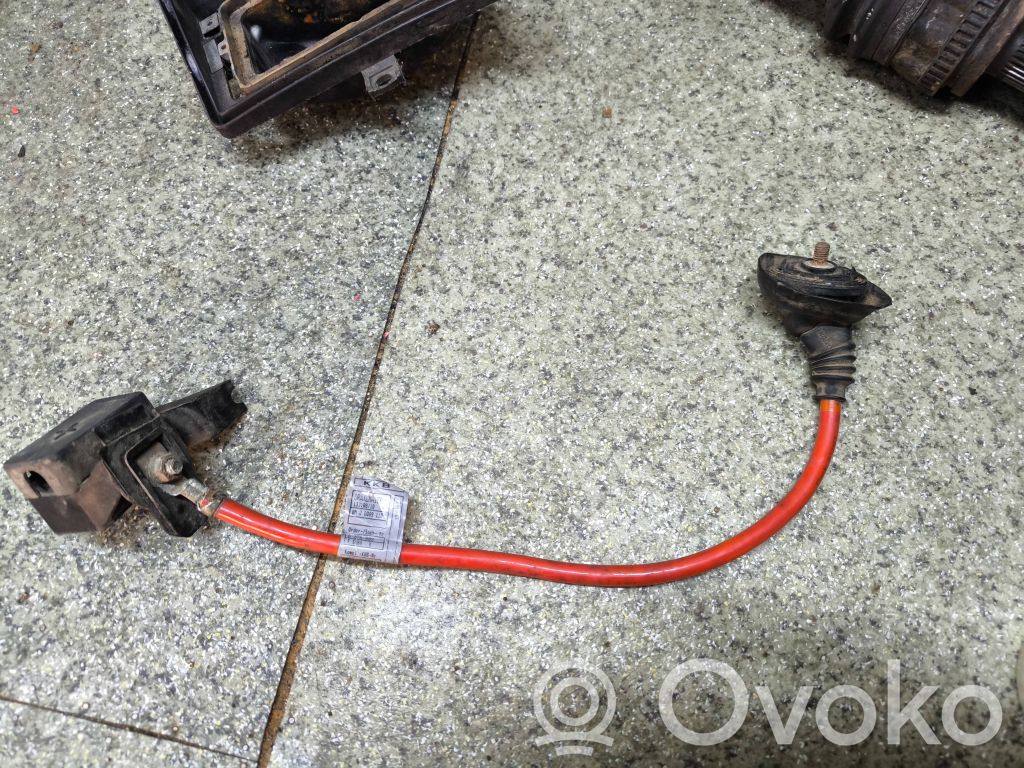Cable positivo (batería)   8375989,20089110,13318810