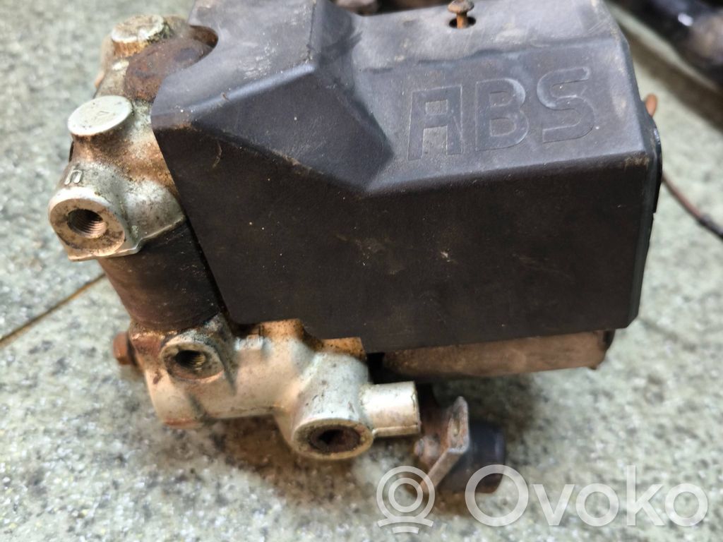 BMW 3 E30 ABS Pump 