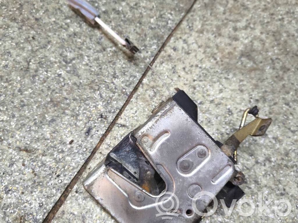 BMW 5 E34 Serratura portiera anteriore 