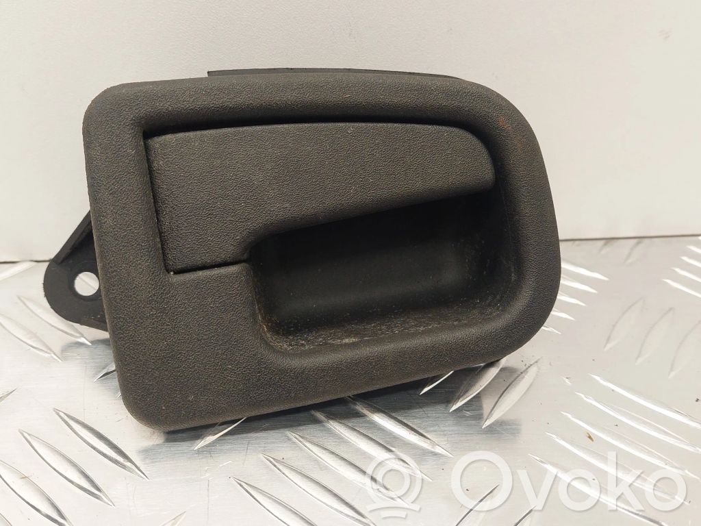 Manecilla interna puerta trasera   51221960830