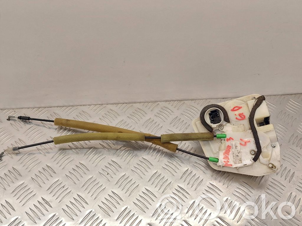 Mazda 3 II Rear door lock 