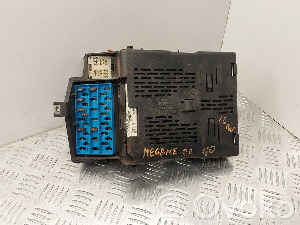 Renault Megane I Fuse module 
