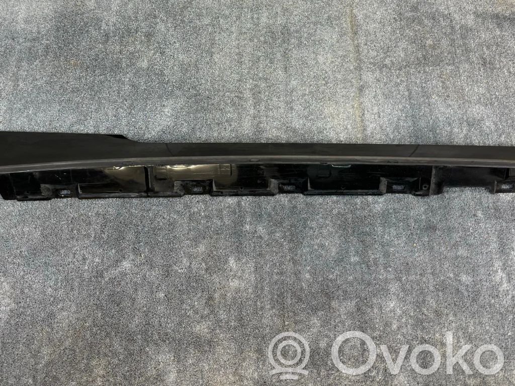 Audi A5 Sill/side skirt trim 