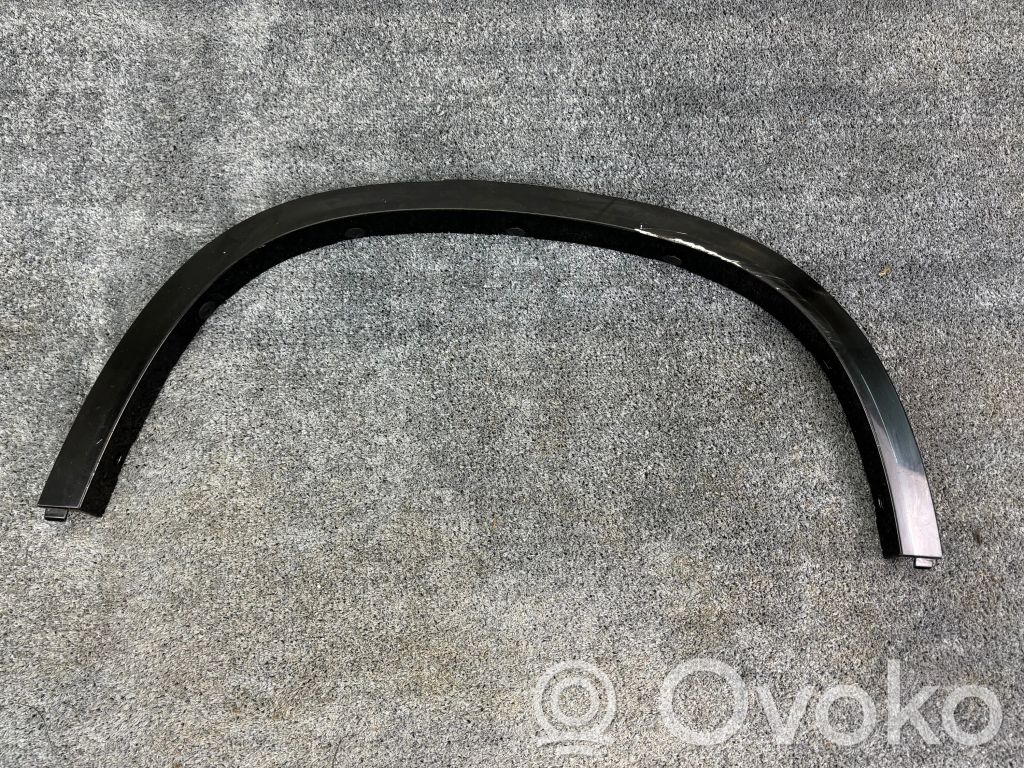 Rear arch trim   8038079