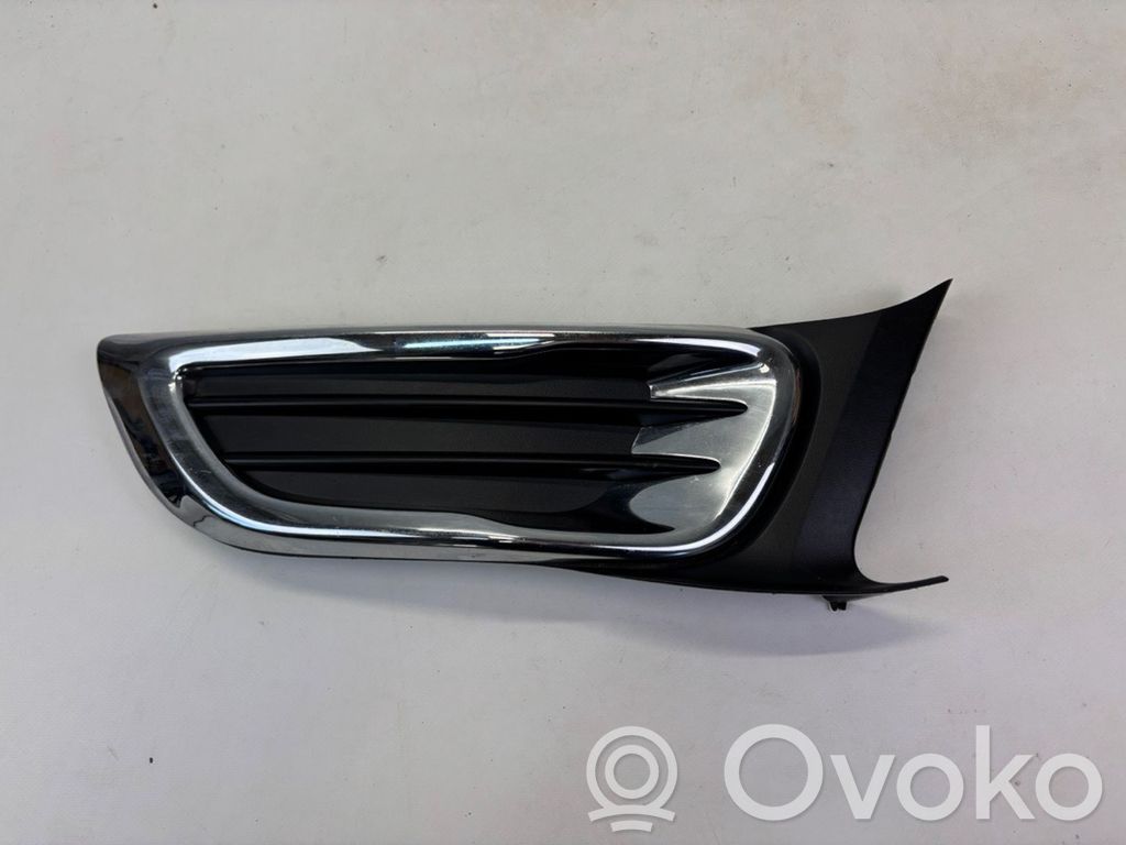 Citroen C3 Picasso Kratka dolna zderzaka przedniego 